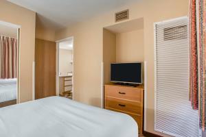 Hotel Mainstay Suites Milwaukee Airport