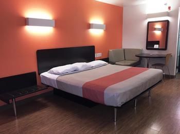 Motel 6 Brownsville North
