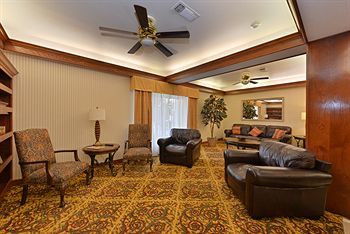 Holiday Inn Express Hotel & Suites Brownwood