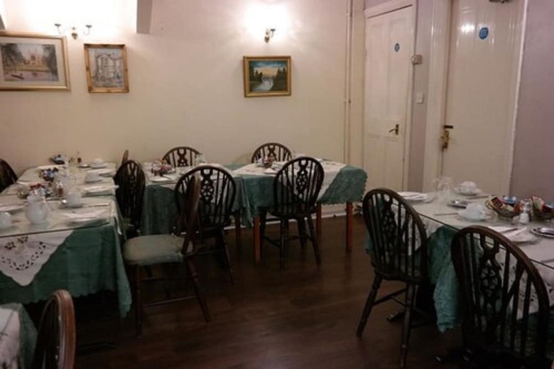 Hotel Acorn Guest House