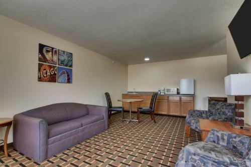 Posada Heritage Grand Inn