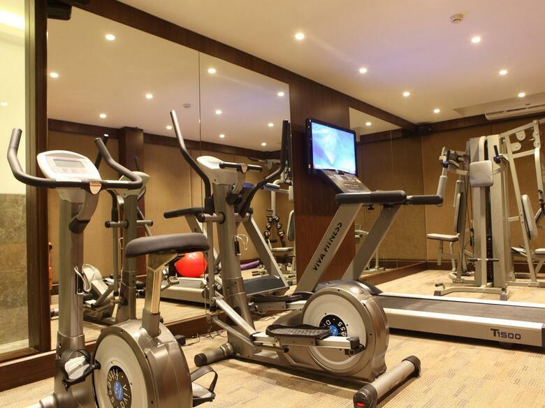 Hotel Express Residency