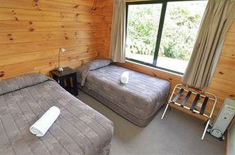 Motel Rainforest Retreat