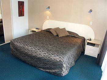 Annabelle Court Motel
