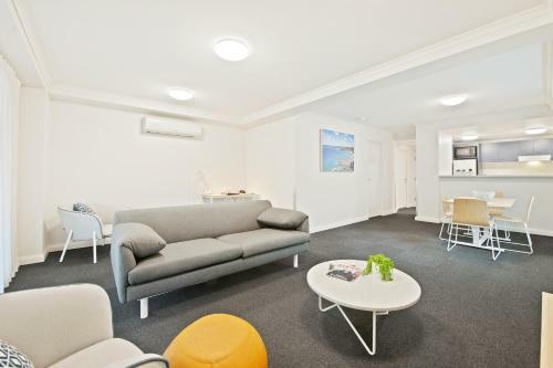 Hotel Quest (one Bedroom)