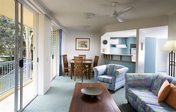 Hotel Breakfree Diamond Beach