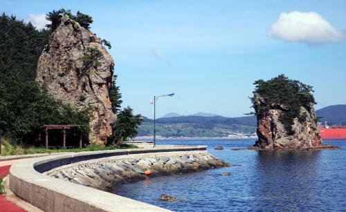 Hotel Tongyeung Hansan Marina Resort