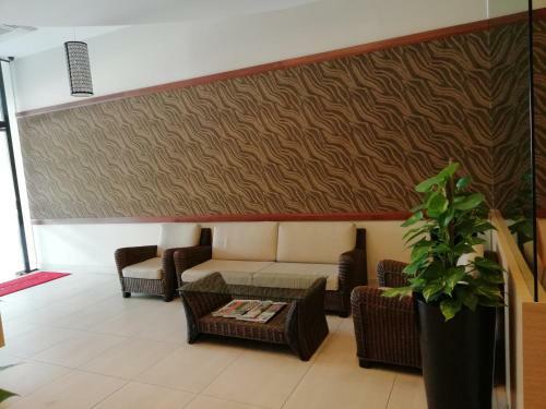 Harbour Hotel