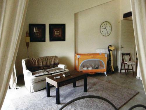 Holiday Home Kamena Vourla With A Fireplace 03