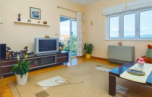 Holiday Apartment Suhi Potok 07