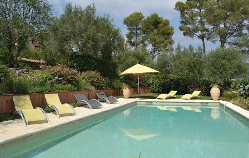 Holiday Home Le Rouret With A Fireplace 09