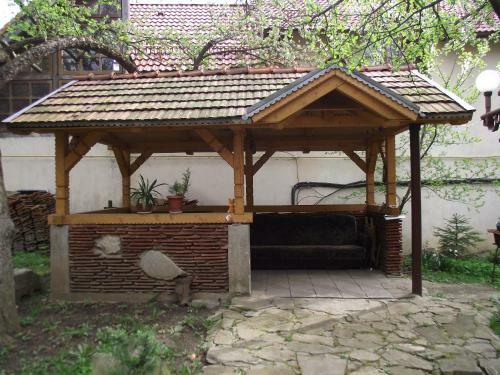 Hostal Guesthouse U Deda Viktora