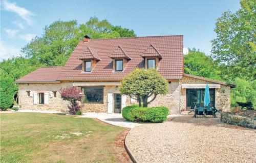 Holiday Home Neuvic 03