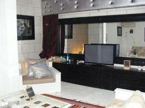 Hostal La Villa Des F�es