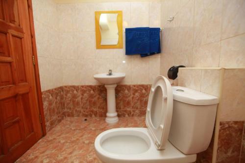 Jambo Village Hotel