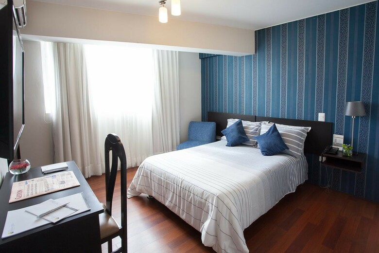 Hotel Santa Cruz