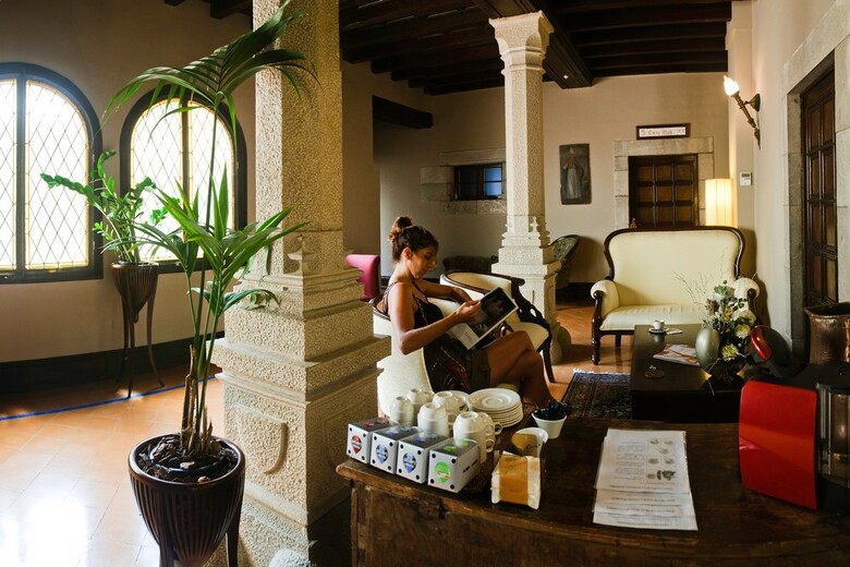 Hotel Rvhotels Palau Lo Mirador