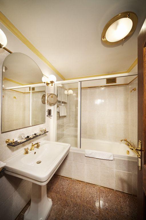 U Krale Karla Hotel