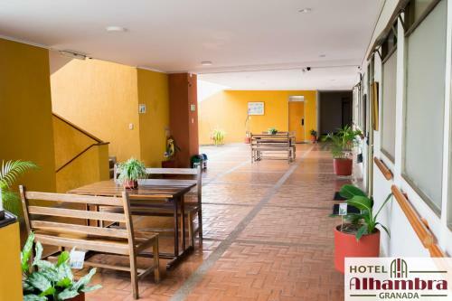 Hotel Alhambra