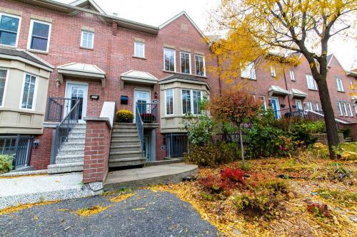 Apartamento Le 2662 Charlemagne