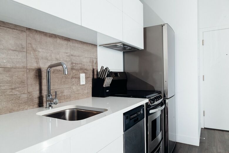 Leqube Apartments