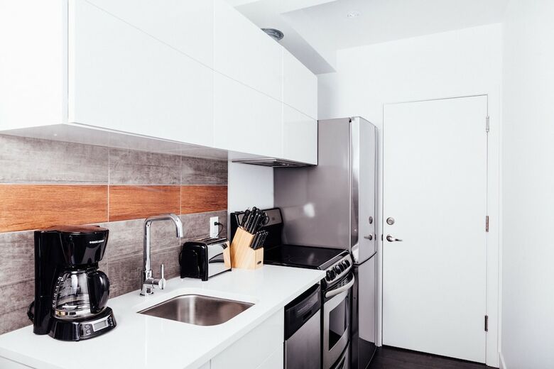 Leqube Apartments