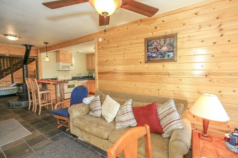 Lakeside Cabins