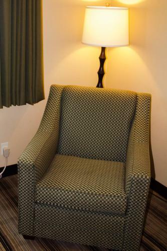 Hotel Bowman Lodge & Convention Center