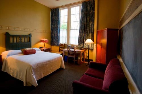 Hotel Mcmenamins Kennedy School