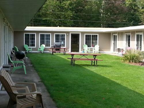 Motel Beach Harbor Resort