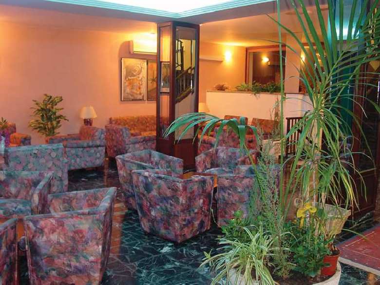 Sur Beach Hotel