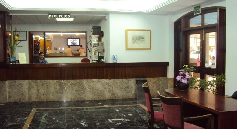 Sur Beach Hotel