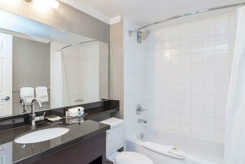 Sandman Hotel Vancouver Airport