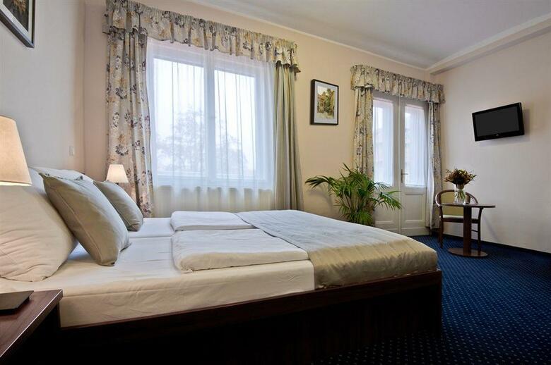 Hotel Kampa Garden