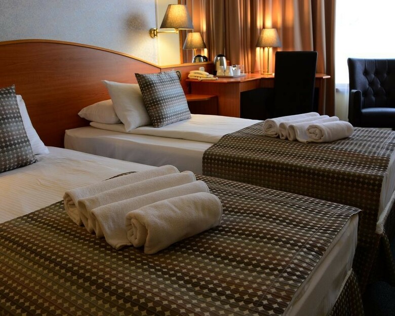 Hotel Orion Varkert