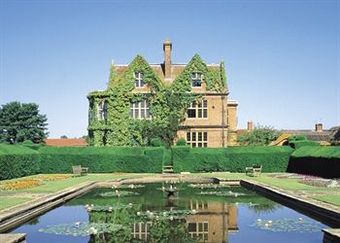 Horwood House Hotel