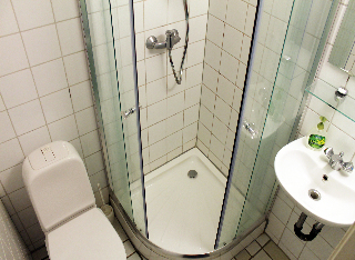 Adam Hotel
