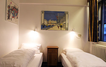Adam Hotel