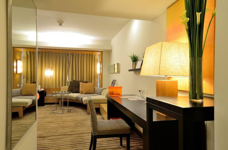 Hotel Dusitd2 Chiang Mai