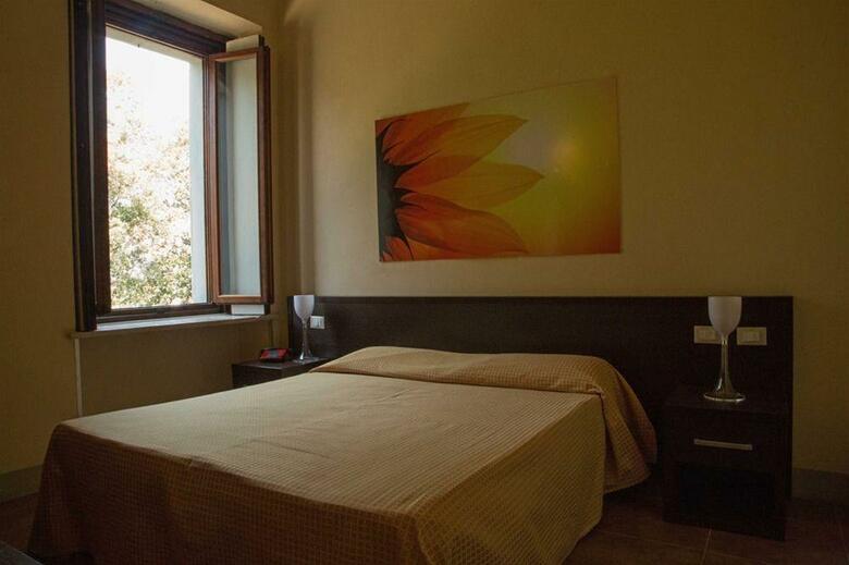 Hotel Villa Montarioso