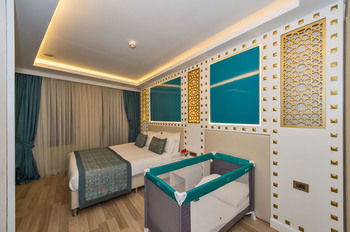 Great Fortune Hotel & Spa