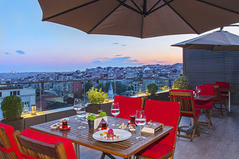 Arts Hotel Istanbul Bosphorus - Special Class