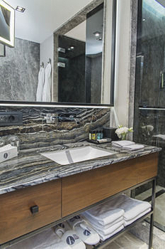 Arts Hotel Istanbul Bosphorus - Special Class