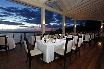 Hotel Calabash Cove Resort And Spa