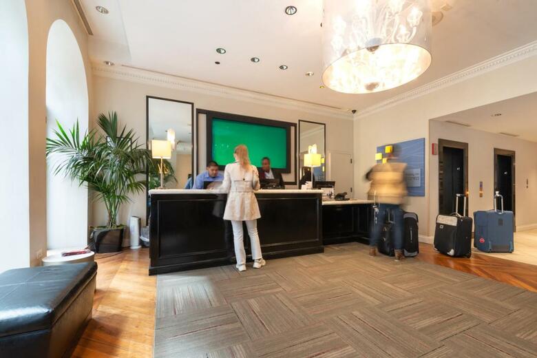 Cass Hotel - A Holiday Inn Express