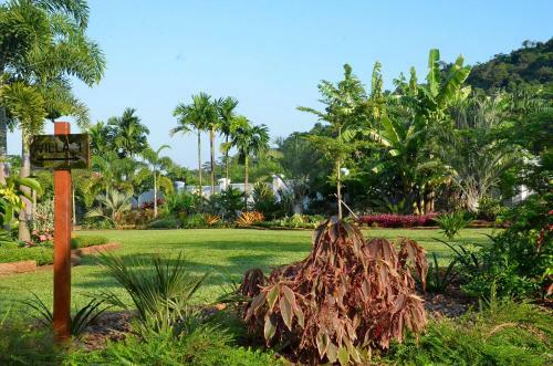 Cominsia Lodge