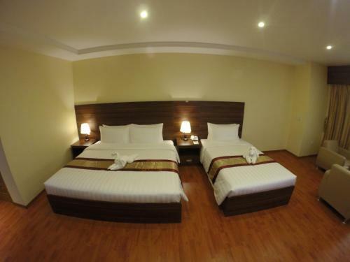 Silver Green Hotel
