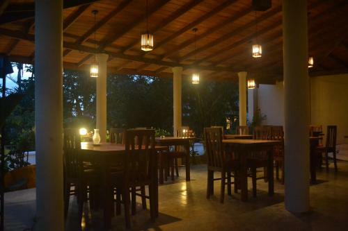 Surf Lanka Hotel