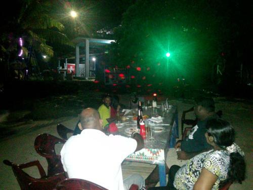 Hostal Sayuri Beach Hotel
