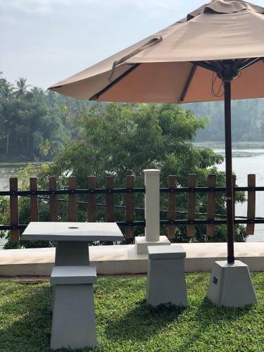 Hotel Lotus Villa Holiday Resort